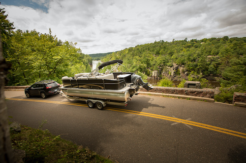 towing pontoon boat long distance